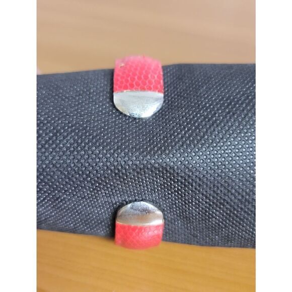 Vintage Geneva Analog Wristwatch Red Cuff Band - Picture 2 of 7